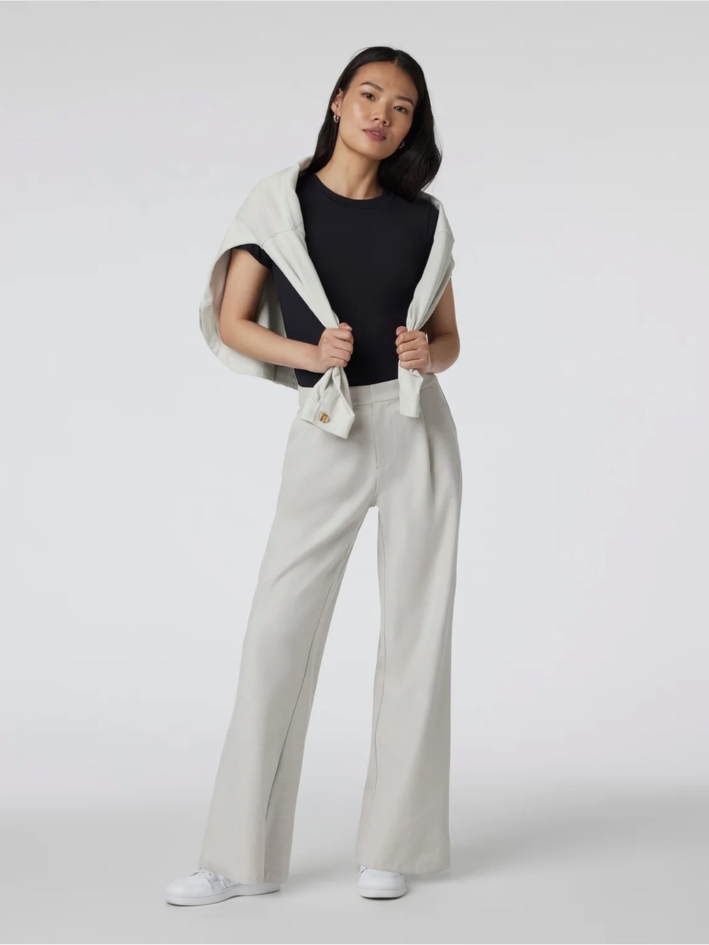 NEW. Vuori Elevation Trousers. NWT